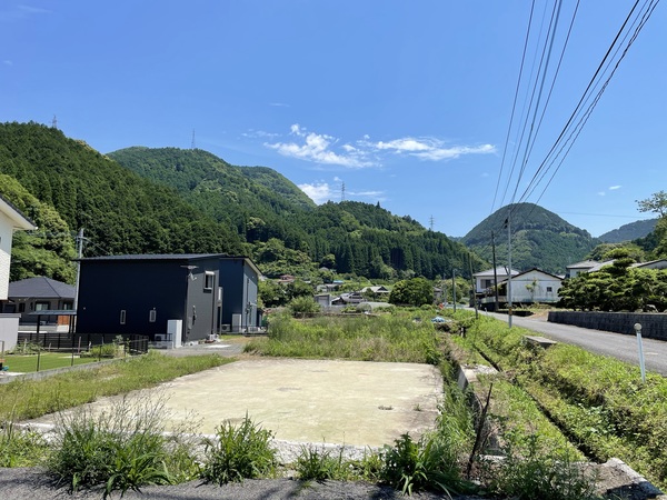 今日は建設地の視察に行ってきました！！サムネイル